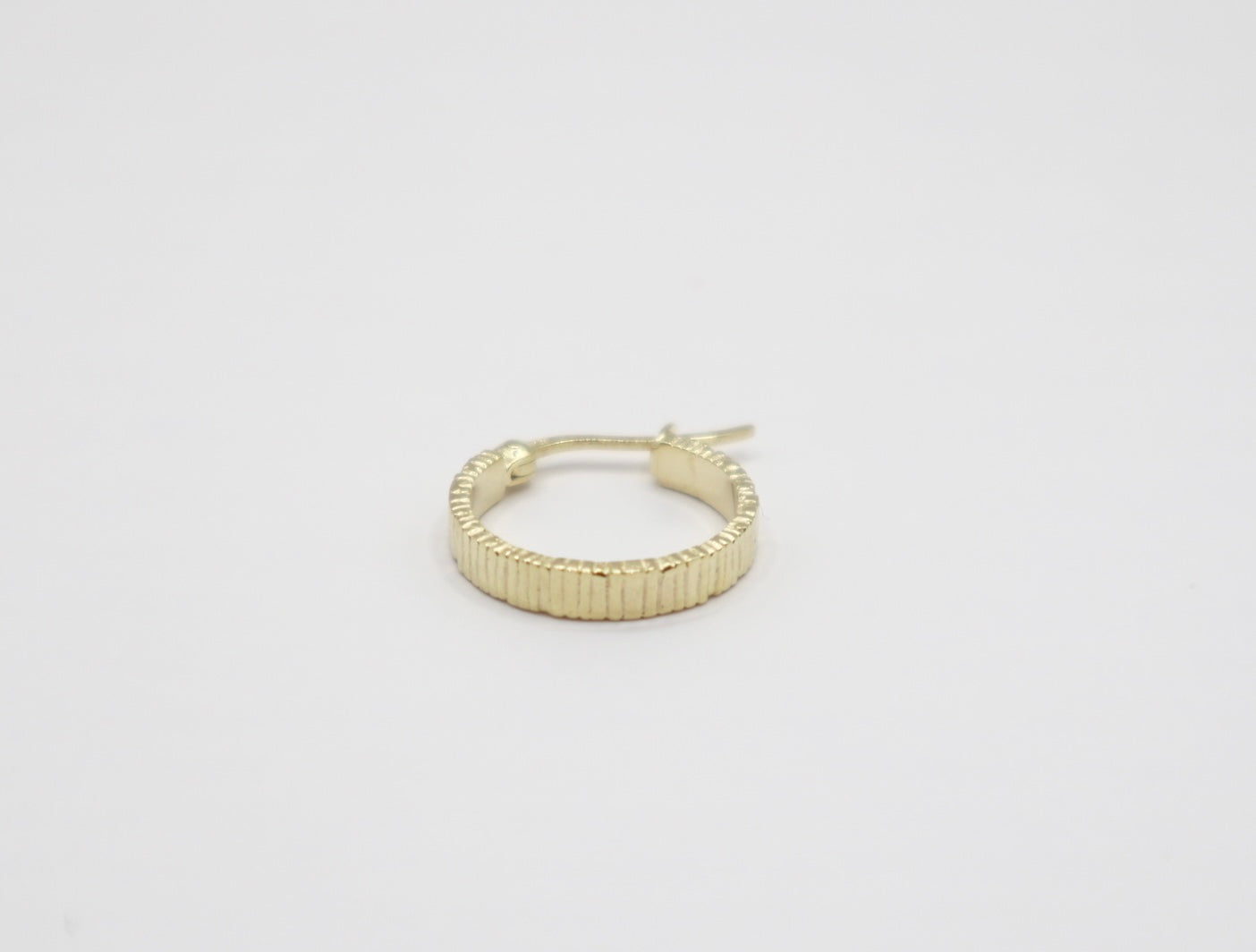 The Fine Line Hoops Gold