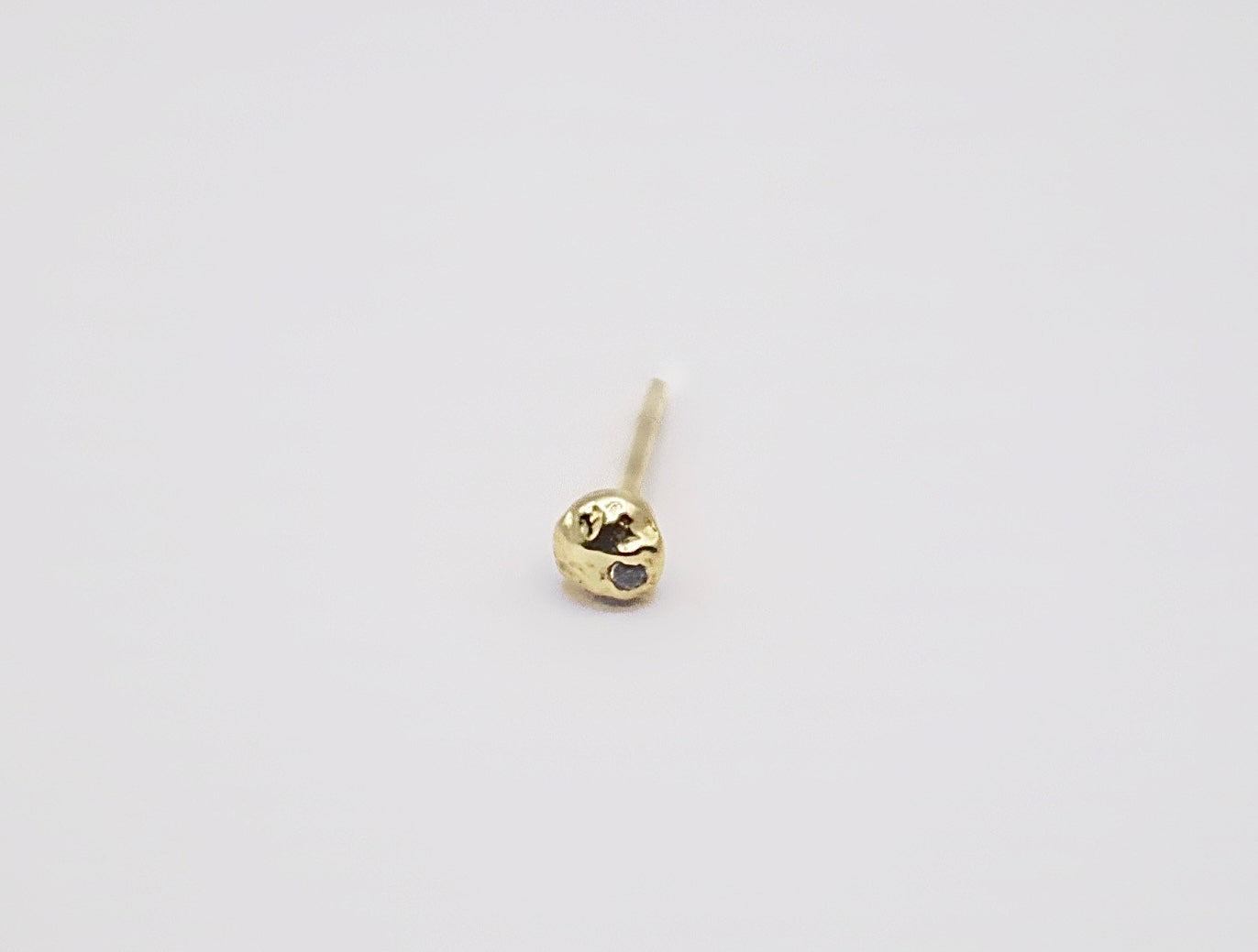 The Little Shiny Stud Gold