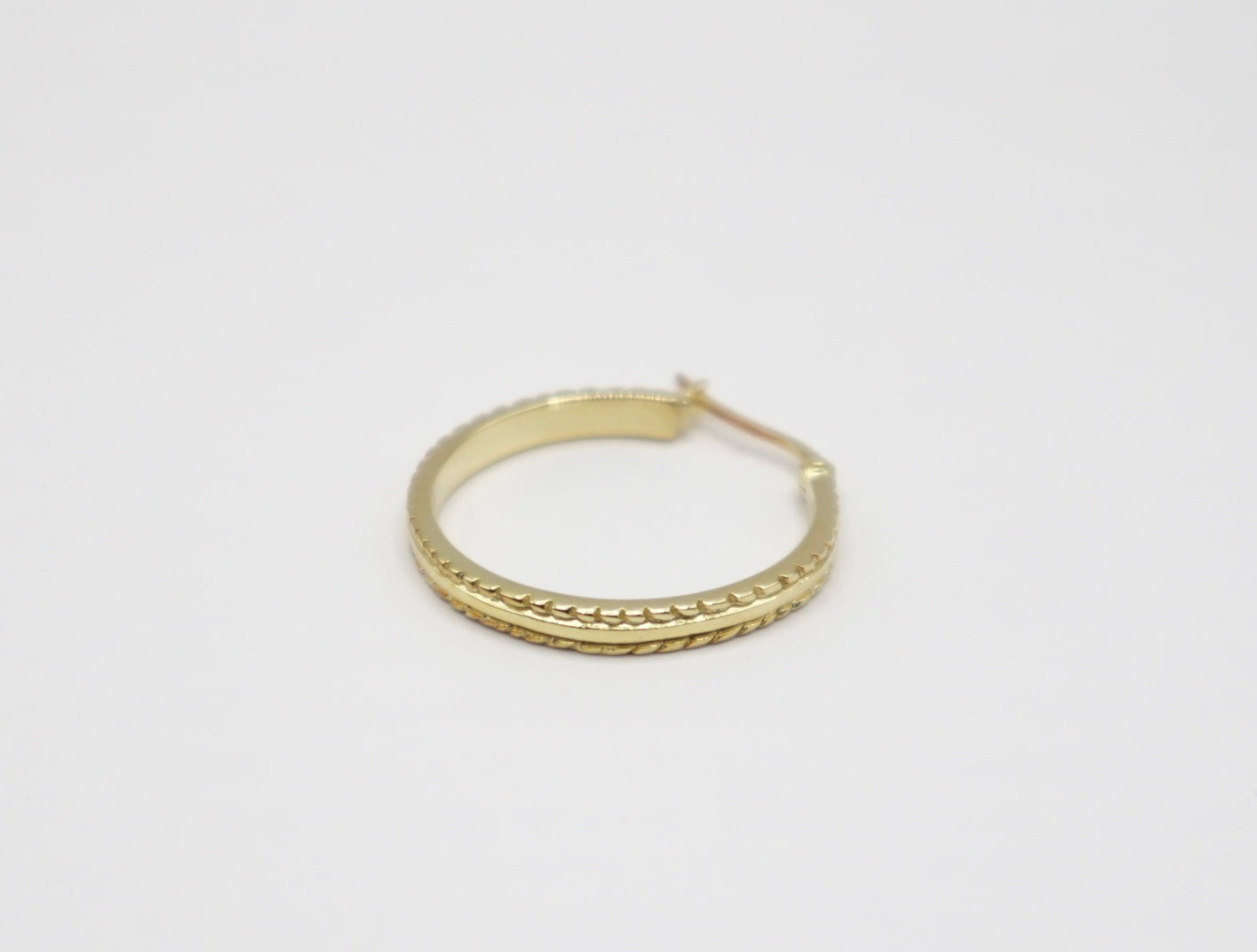 The Big Structure Hoops Gold