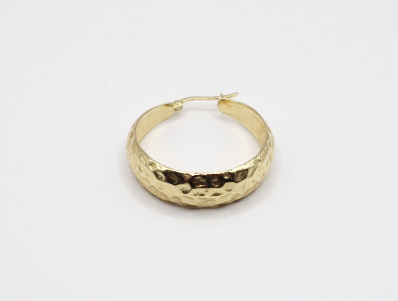 The Big Hammered Earrings Gold