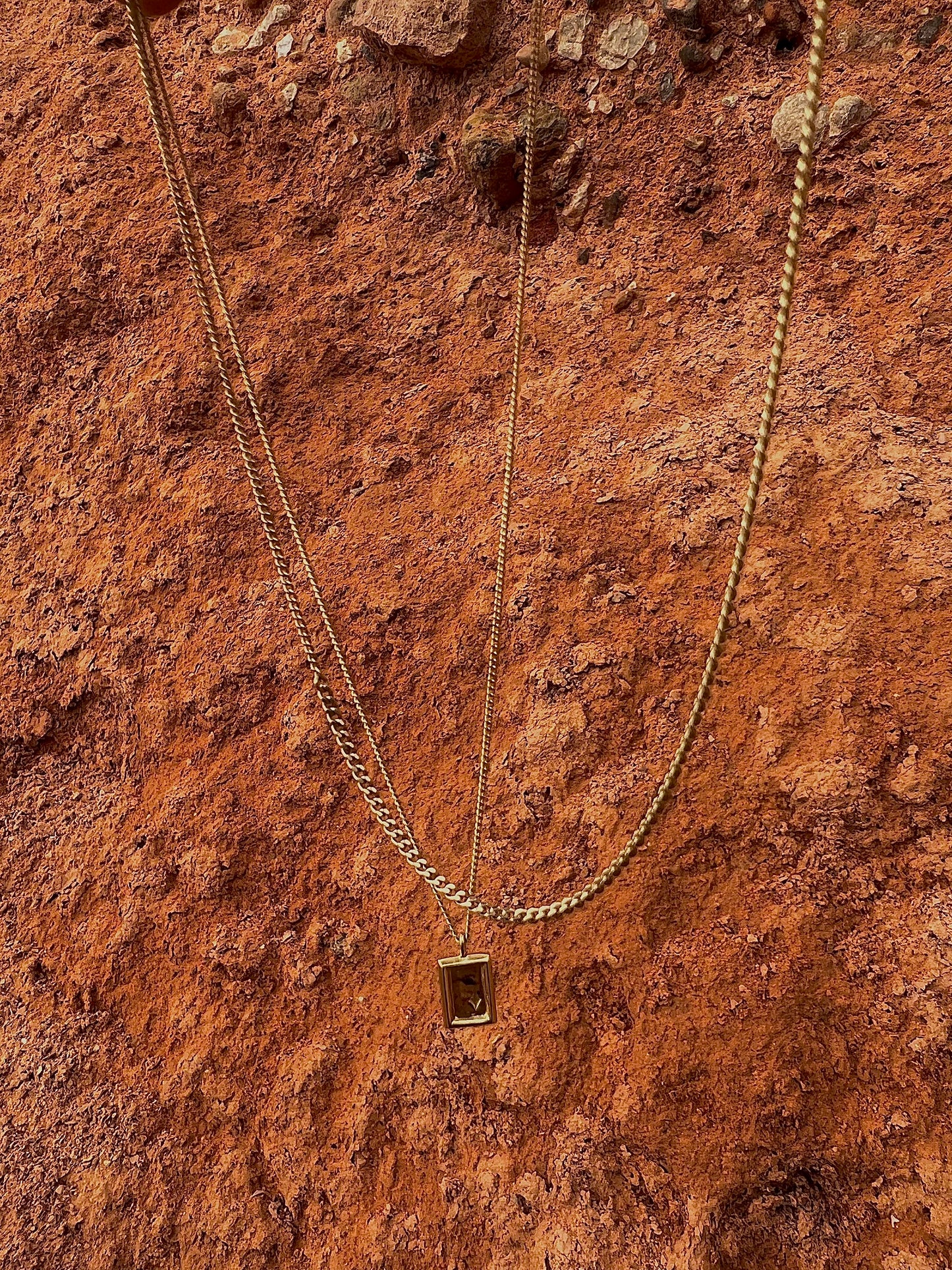 The Double Trouble Necklace Gold