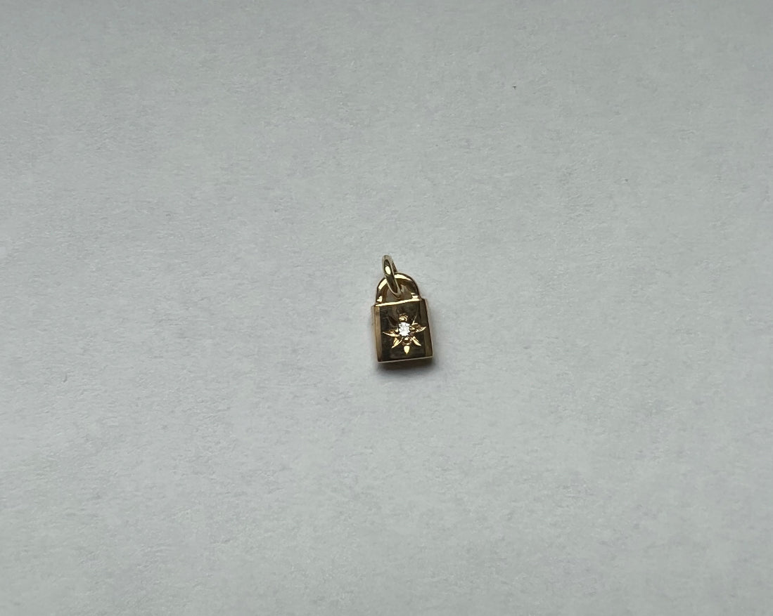 The Diamond Starlight Locker Charm 14k Gold